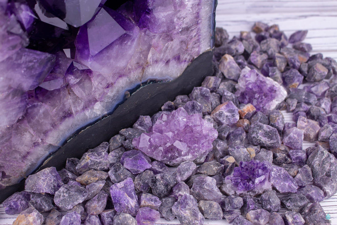 Dive into the Mystical World: Crystal Spotlight Series - Amethyst Awakenings