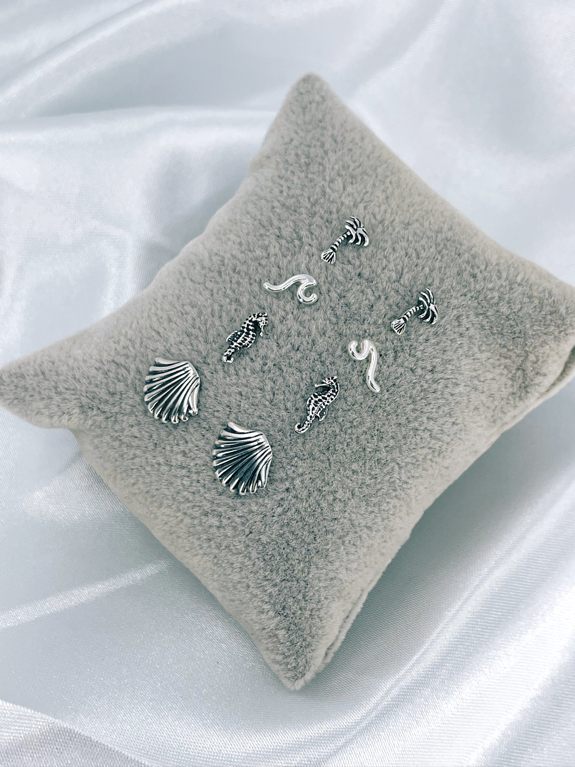 925 SILVER MICRO OCEAN VIBES STUD EARRING SET Banana Blvd