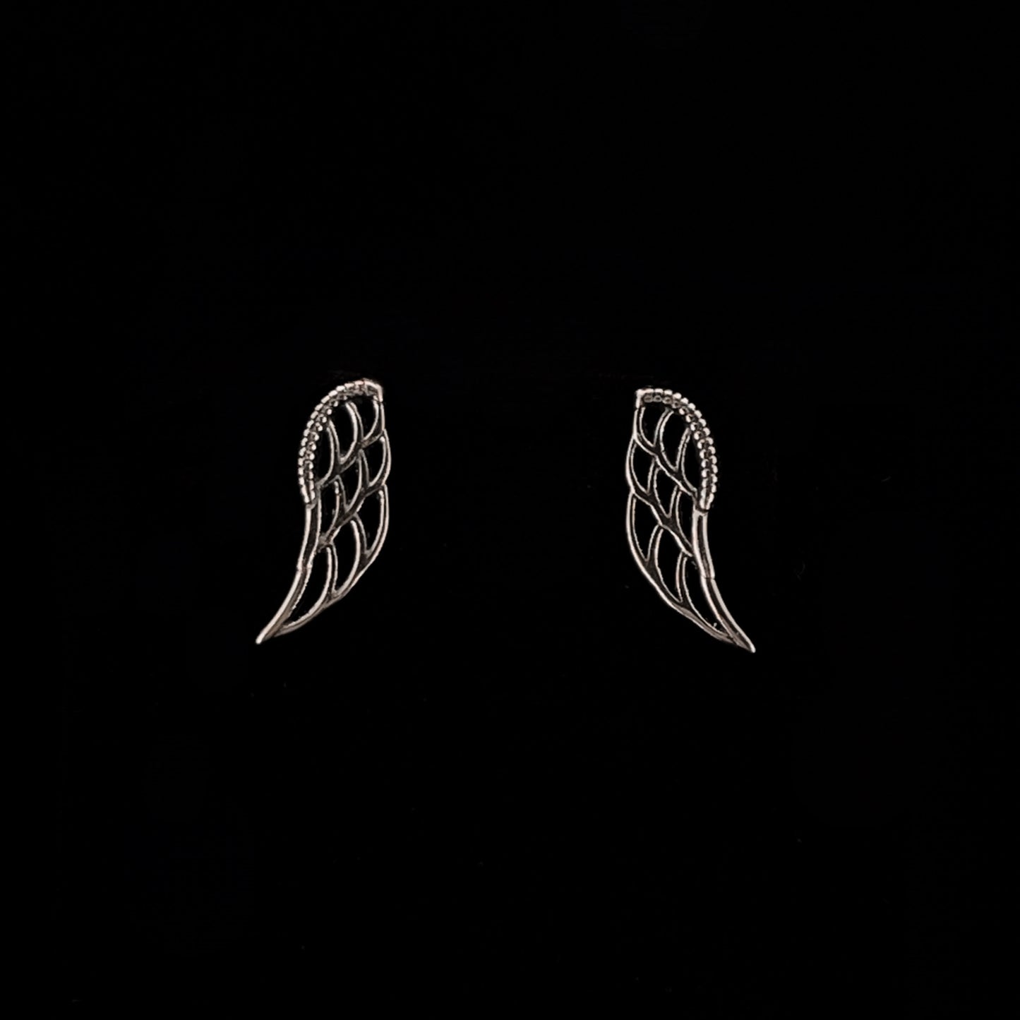 ANGEL WINGS EARRING Banana Blvd